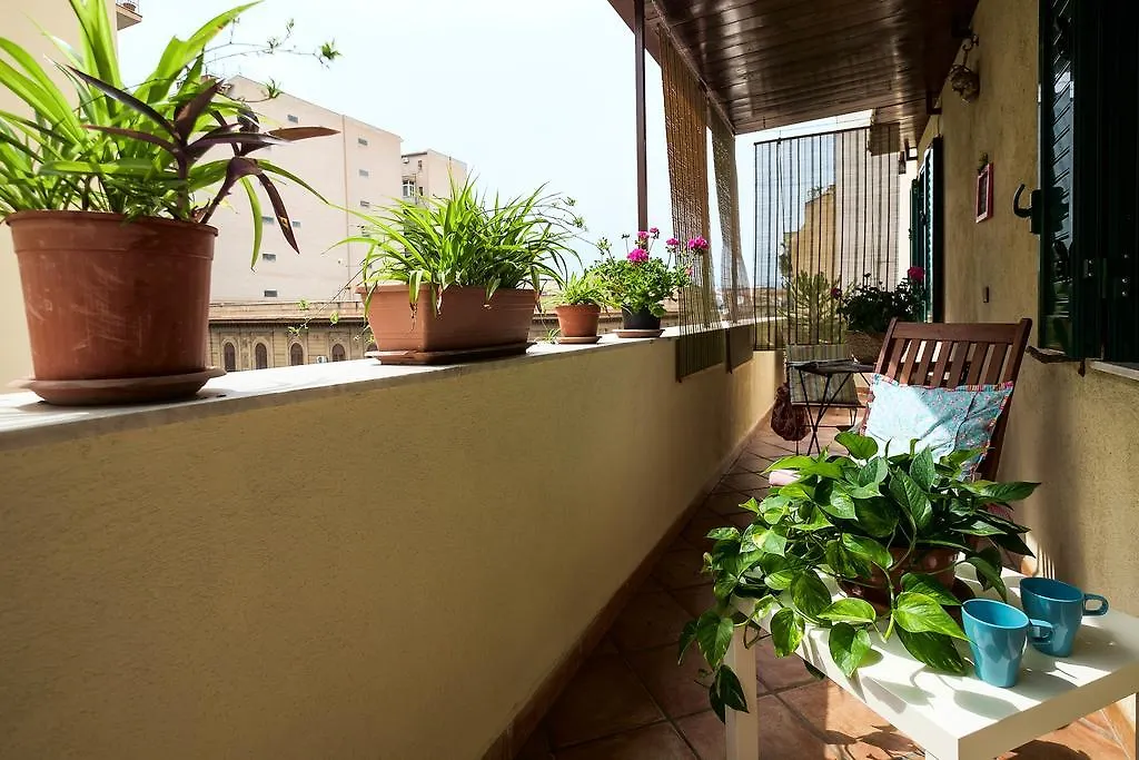 Attico Finocchiaro - Terrazza In Centro Wifi Free Apartment Palermo
