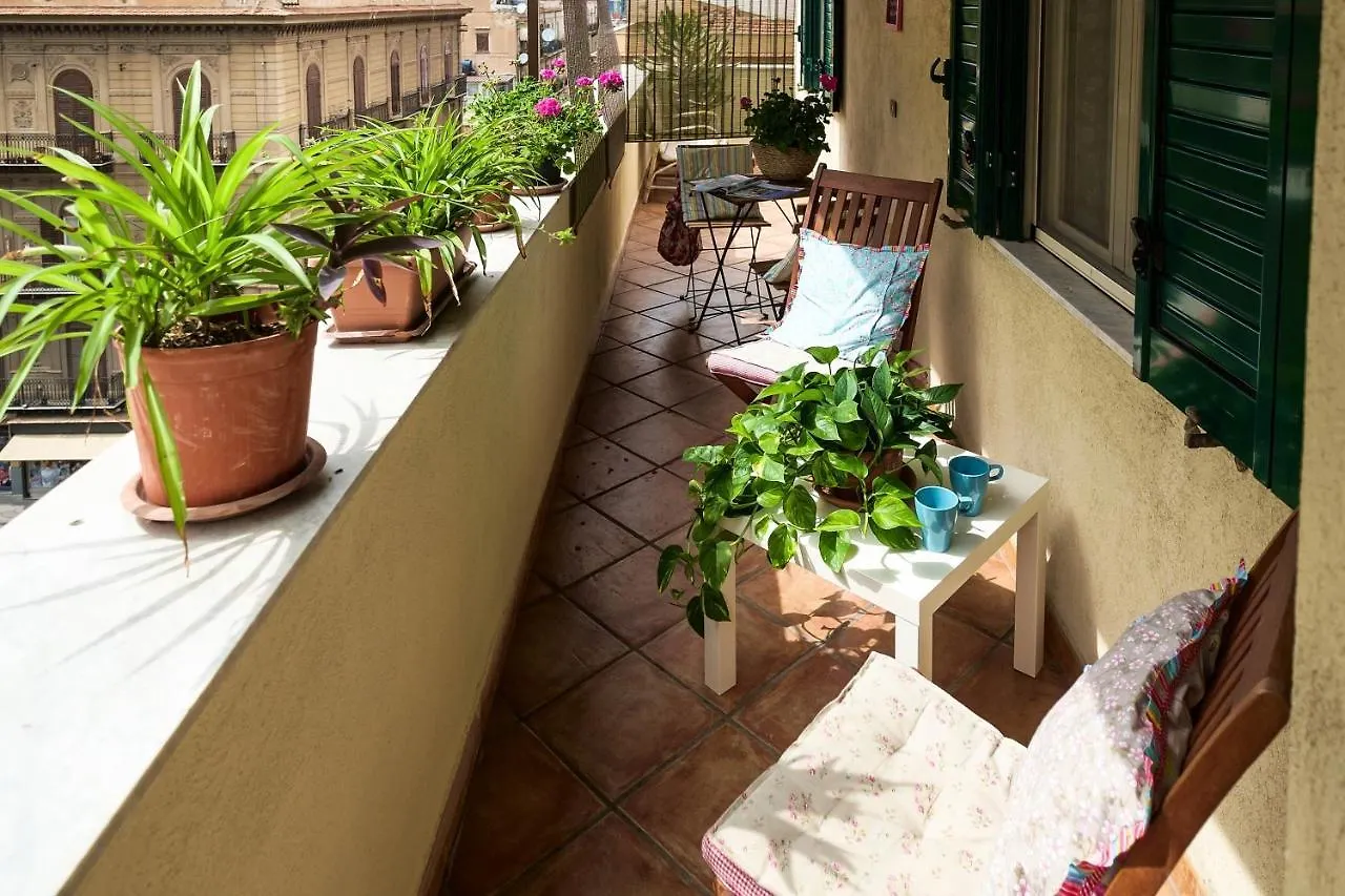 Attico Finocchiaro - Terrazza In Centro Wifi Free Apartment Palermo Italy